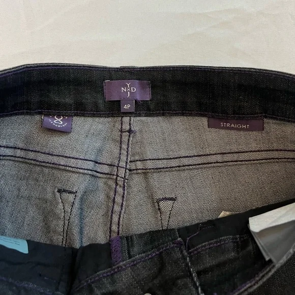 NYDJ Women’s Straight, Rhinestone Emblished Jeans, Size 4P - Picture 2 of 6